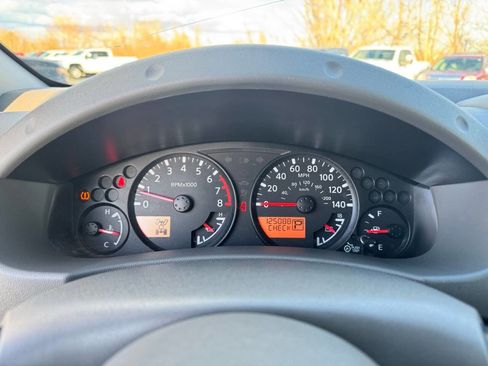 Used 2015 Nissan Frontier SV image 17