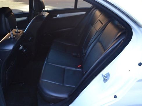 Used 2013 Mercedes-Benz C 300 4MATIC Sedan image 30