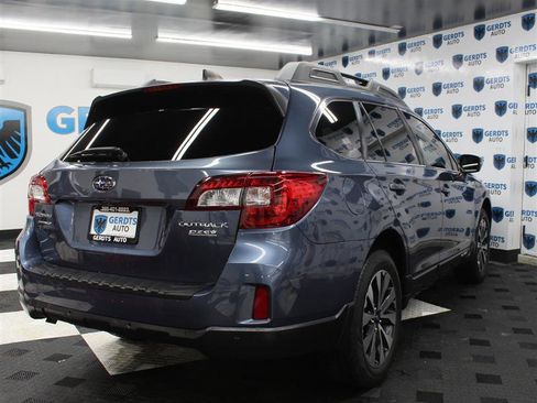 Used 2017 Subaru Outback 2.5i Limited image 4