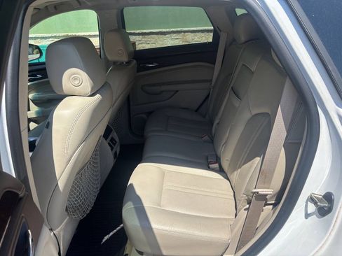 Used 2010 Cadillac SRX Luxury FWD image 14
