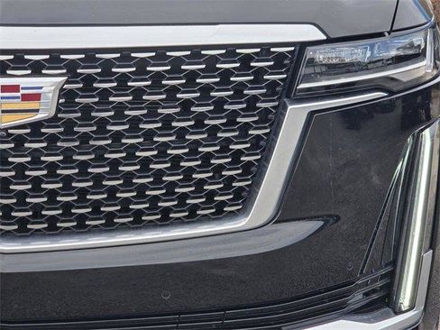 Certified 2023 Cadillac Escalade ESV Luxury image 10