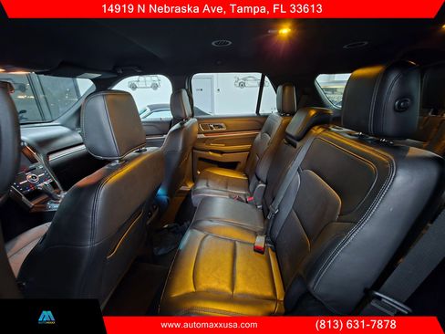 Used 2018 Ford Explorer Limited w/ Class II Trailer Tow Package image 30