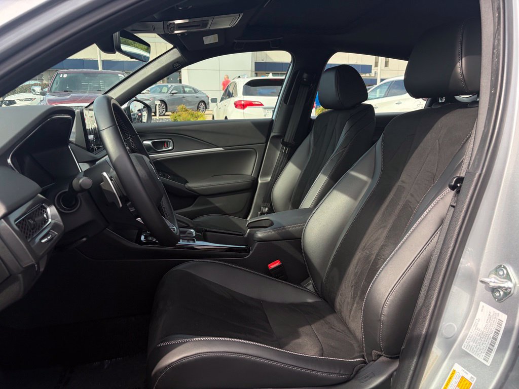 Certified 2025 Acura Integra A-Spec w/ Technology Package FWD image 13