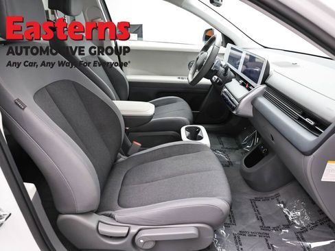 Used 2024 Hyundai Ioniq 5 SEL RWD image 22