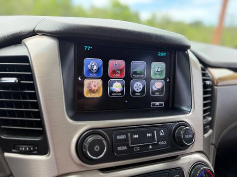 Used 2017 GMC Yukon Denali w/ Open Road Package image 13