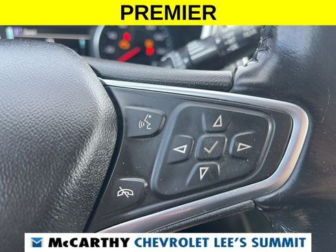 Used 2018 Chevrolet Equinox Premier image 34