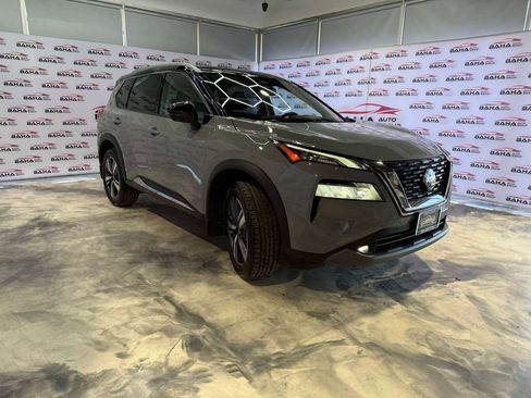 Used 2021 Nissan Rogue SL w/ Premium Package image 5