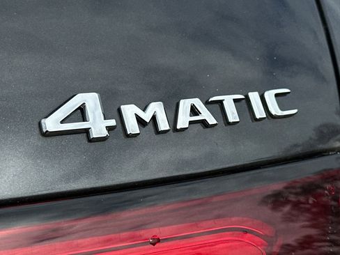 New 2025 Mercedes-Benz GLC 300 4MATIC image 35