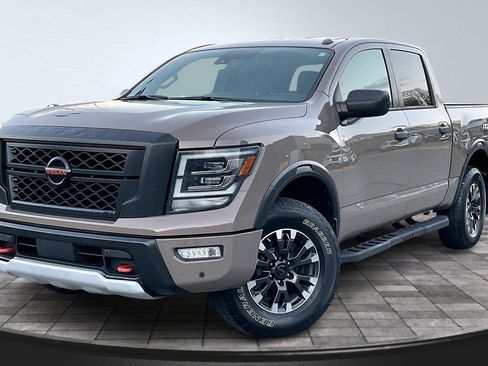 Certified 2021 Nissan Titan PRO-4X w/ Pro-4x Utility Package image 12