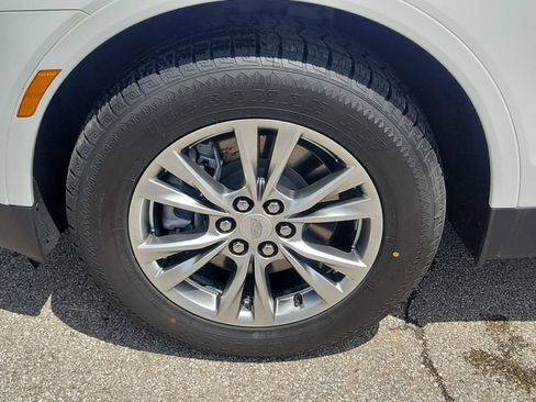 Used 2022 Cadillac XT5 Premium Luxury FWD image 9