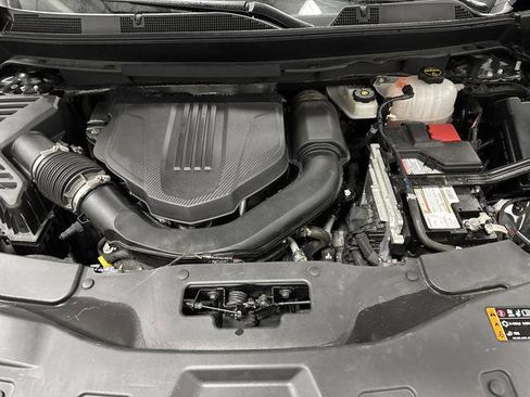 Used 2024 GMC Acadia Elevation w/ Trailering Package image 39