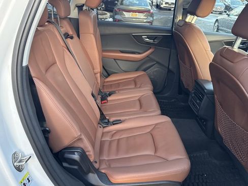 Used 2023 Audi Q7 2.0T Premium w/ Convenience Package image 30