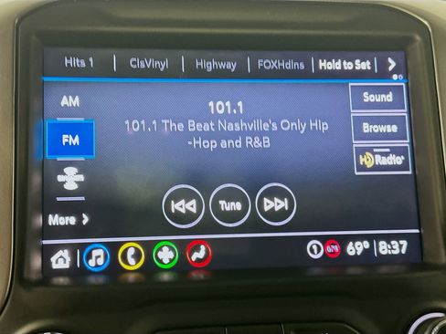 Used 2021 Chevrolet Silverado 1500 LTZ image 21