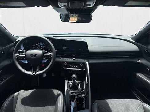New 2025 Hyundai Elantra N image 15
