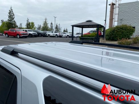 New 2026 Toyota 4Runner SR5 AWD/4WD image 10
