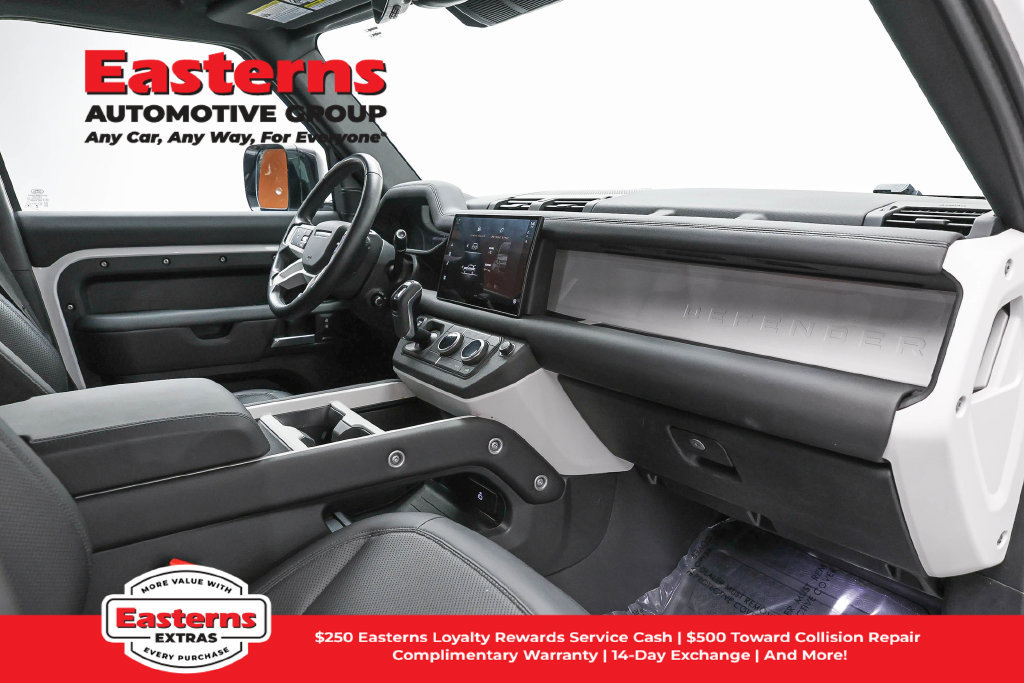 Used 2025 Land Rover Defender 110 S AWD/4WD image 22