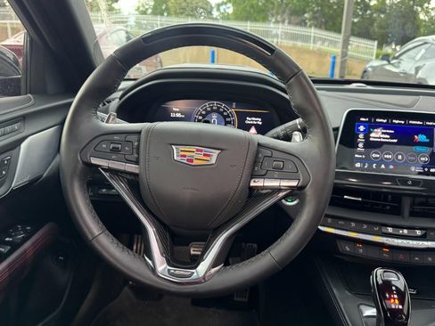 Used 2025 Cadillac CT4 V w/ Super Cruise Package AWD/4WD image 13