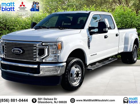 Used 2022 Ford F350 XLT image 1
