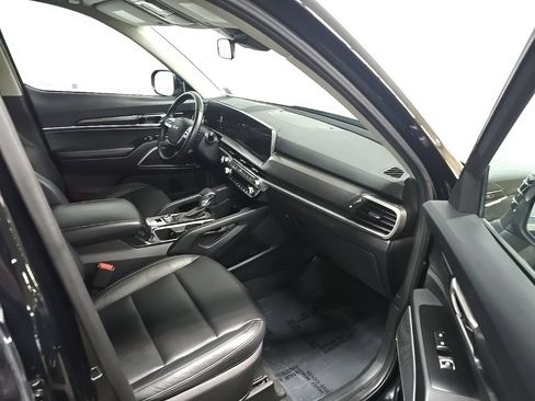 Used 2023 Kia Telluride LX AWD/4WD image 15