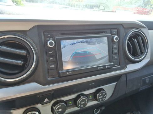 Used 2019 Toyota Tacoma SR5 image 16