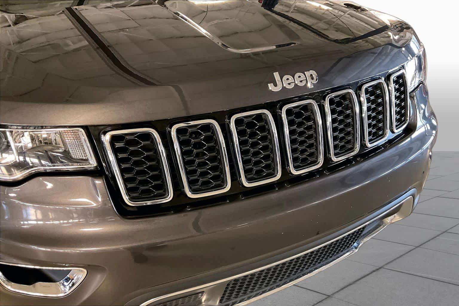 Used 2017 Jeep Grand Cherokee Limited RWD image 30