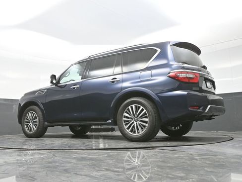 Used 2024 Nissan Armada SL w/ Captain's Chairs Package image 36