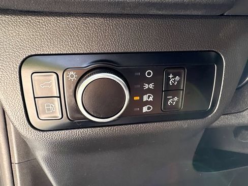 Used 2024 Ford Escape ST-Line w/ Equipment Group 301A FWD image 18