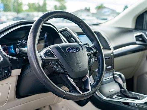 Used 2016 Ford Edge Titanium AWD/4WD image 14