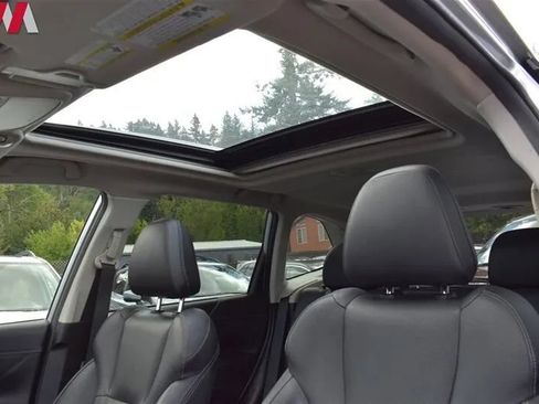 Used 2022 Subaru Forester Touring AWD/4WD image 30