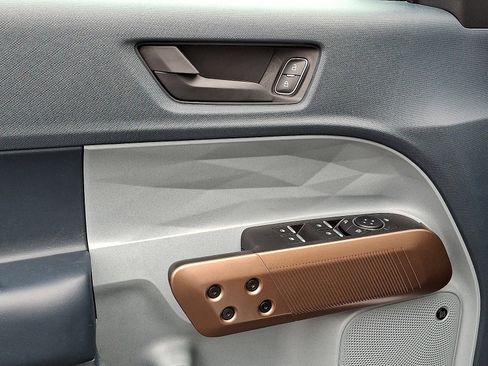 Certified 2023 Ford Maverick Lariat w/ Lariat Luxury Package image 13