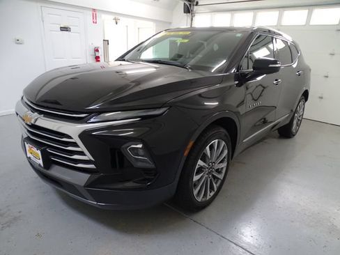 Certified 2024 Chevrolet Blazer Premier AWD/4WD image 19