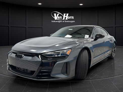 Used 2024 Audi RS e-tron GT w/ Carbon Performance Package AWD/4WD image 3