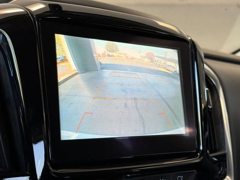 Used 2019 Chevrolet Traverse LT AWD/4WD image 21
