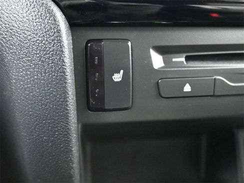 Used 2019 Honda Pilot Touring image 15