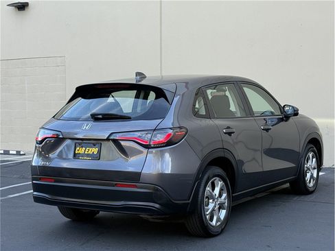 Used 2024 Honda HR-V LX image 4
