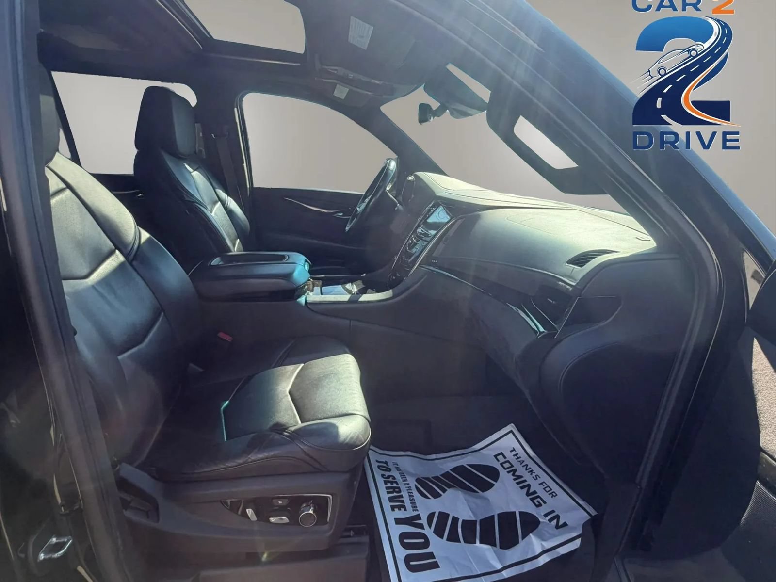 Used 2017 Cadillac Escalade Platinum AWD/4WD image 12