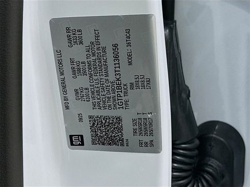 New 2026 GMC Canyon Elevation w/ Convenience Package image 33