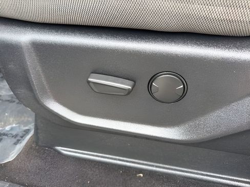 Used 2019 Ford F150 XLT w/ Equipment Group 301A Mid image 10