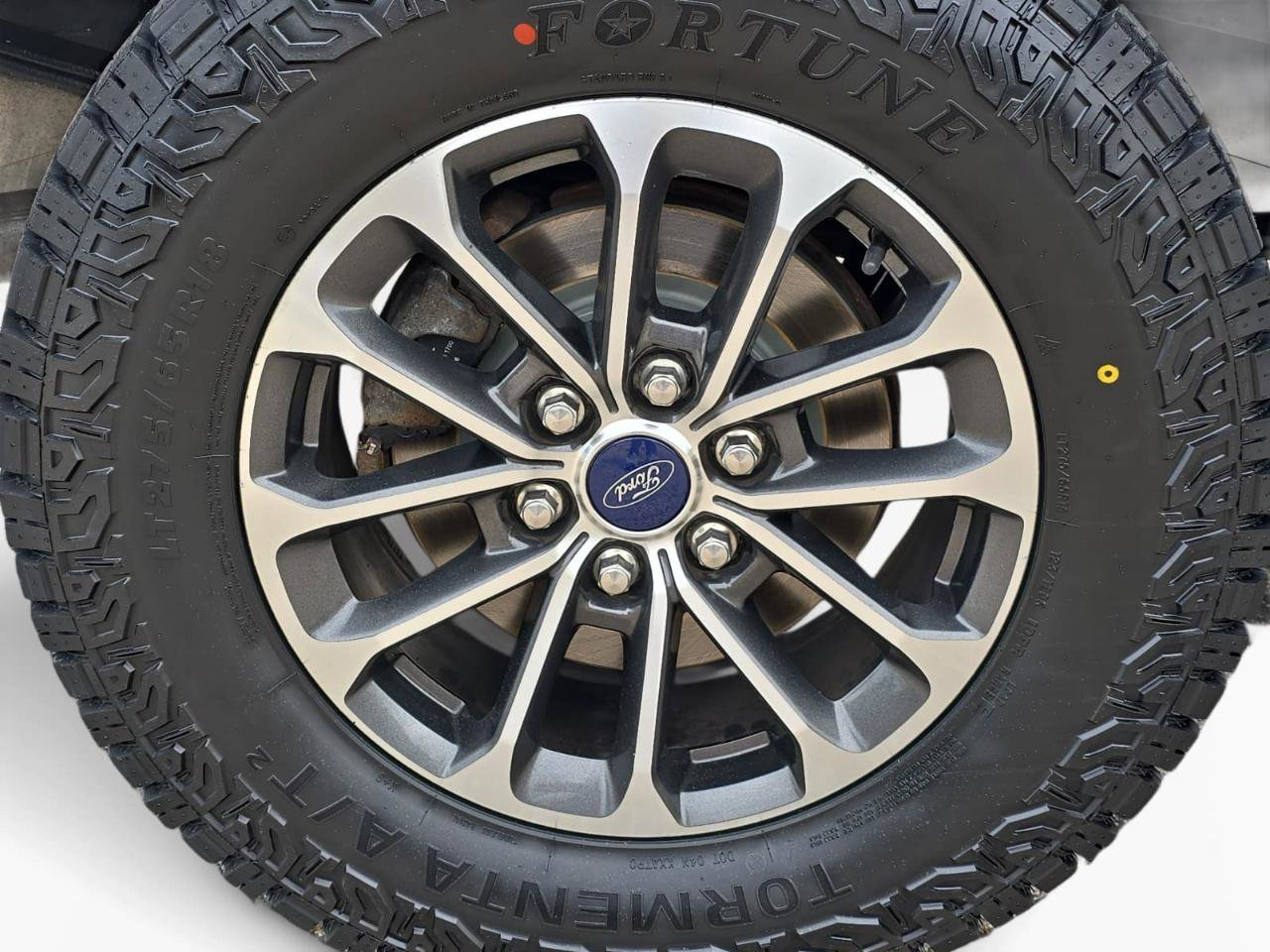 Used 2018 Ford F150 XLT w/ Equipment Group 302A Luxury AWD/4WD image 11