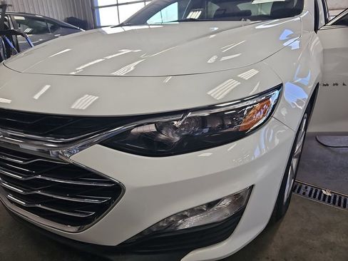 Used 2024 Chevrolet Malibu LT image 29