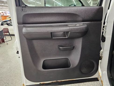 Used 2010 GMC Sierra 2500 SLE image 22