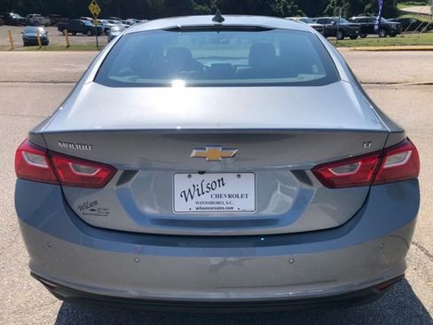 New 2025 Chevrolet Malibu LT image 5