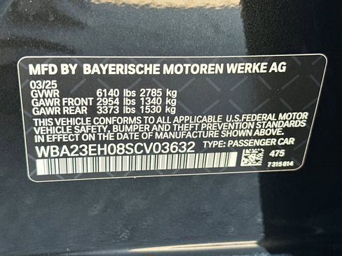 Used 2025 BMW 740i w/ Premium Package image 19