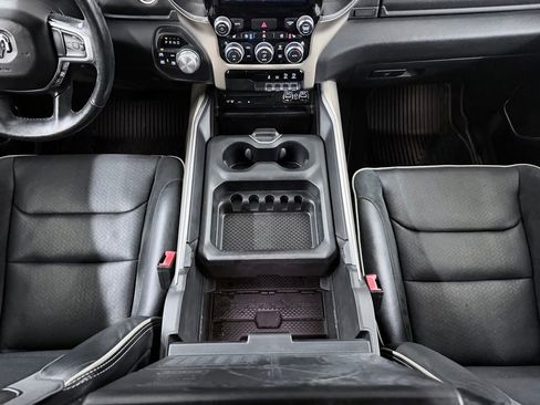 Used 2019 RAM 1500 Laramie AWD/4WD image 29