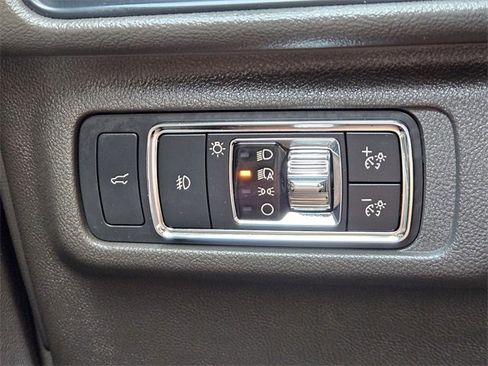 Certified 2021 Lincoln Corsair Reserve w/ Equipment Group 201A image 22