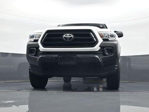 Used 2021 Toyota Tacoma SR RWD image 21