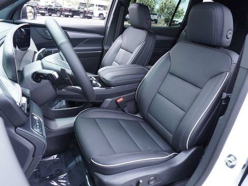 New 2026 Buick Enclave Preferred w/ Power Package FWD image 14