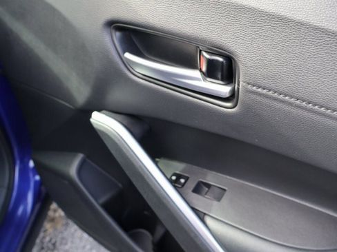 Used 2023 Toyota Corolla Cross AWD Hybrid image 15