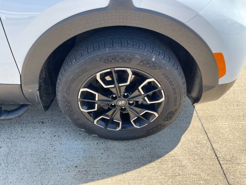 Used 2022 Hyundai Santa Cruz SEL image 8