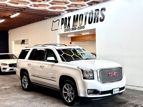 Used 2016 GMC Yukon Denali w/ Open Road Package AWD/4WD image 1
